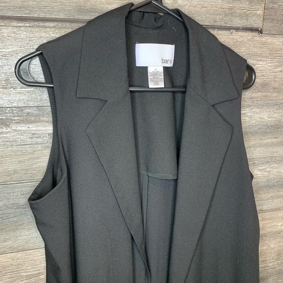 Bar III Faux-Tux sleeveless overlay - Picture 4 of 6